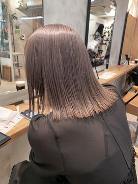 ロマリア 渋谷 渋谷宮益坂(Lomalia) 【Lomalia渋谷】ピンクベージュ切りっぱなしボブ シアーカラー