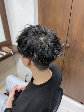 グルーマーズトウキョウ(GROOMER/S TOKYO) 【GROOMER/S 佐藤】 ツイストスパイラルパーマ スタイル