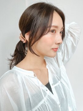 ジョエミバイアンアミ(joemi by Un ami) グレージュカラーシルキーベージュくびれヘア顔まわりカット