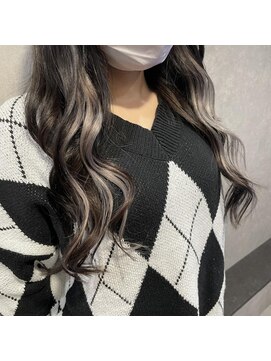 レヴェリー(REVERIE) #プルエクステ#インナーエクステ#イヤリングカラー