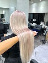 ロア 中目黒(loa)&nbsp;レイヤーロング/グレーベージュ/黒髪/前髪パーマ[中目黒]