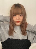 シーン(SCENE)&nbsp;ブリーチカラー　レイヤーカット　ぱっつん前髪【天神/今泉】