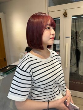 テトラ バイ ネオリーブ 横浜西口店(tetra by neolive) チェリーレッド　Wカラー