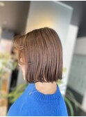 ナチュラルベージュ