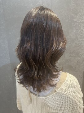 ラドゥーブル(LA DOUBLE) レイヤーカットボブ