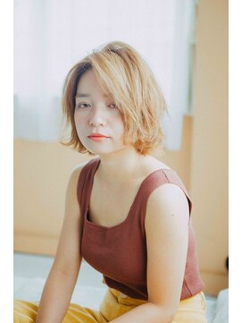 アリウス(ALIUS by posh) 【ALIUS 池袋】ブロンド×ラフマッシュ