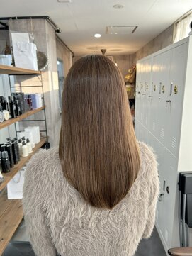 トゥーミー(to mee) ヘーゼルベージュ♪【新田】