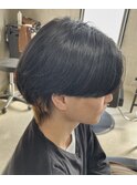 センターパートショートウルフ