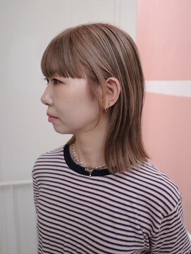 ピュー(Piu-) 【ベージュカラー/阿部達哉】ローライト/ケアブリーチカラー