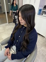 ロサ ファイブヘアー(Rosa..5Hair)&nbsp;ダークアッシュロング
