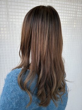 ヒーズドゥ(Hi s.deux) ナチュラルベージュ