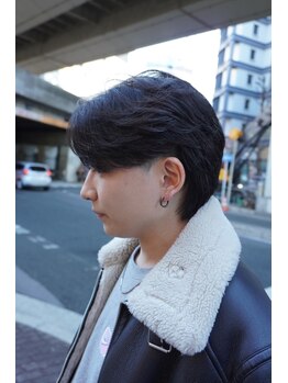 キングオブヘア バイ ノイズ 梅田茶屋町店(KING of hair by NOISM)の写真/【梅田駅徒歩3分/大阪梅田】どこから見ても綺麗な《波巻きスパイラルパーマ》でモテヘアをご提案。