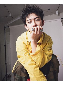 アストラ(ASTRA) MEN’S HAIR/波巻きツイストスパイラル/リバースセンターパート