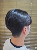メンズ２ブロックセンターパート