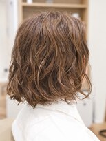 ステム(stem)&nbsp;円錐ロッドでつくる外国人風パーマ