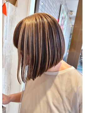 コワフュールトーリ フジグラン店(COIFFURE TORI) ハイライト×切りっぱなしボブ