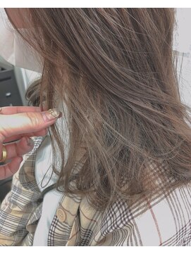 ヘアーサロン トランク(TRUNK) ハイライト　ベールカラー　ベージュ　ブラウン
