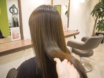 フルール(fleur)の写真/オトナ髪のお悩みは『美髪プレミアムTR』で髪質改善。キシみ、ウネりのないシルクの様な質感に…[千葉]