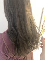 インビテーション(invitation) 赤味消しカラー×オリーブグレージュ