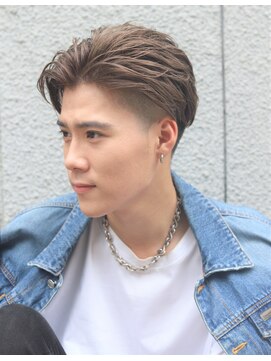 ワイルドツーブロックショート アップバング七三オールバック L メンズフィール 南森町 Mens Feel のヘアカタログ ホットペッパービューティー