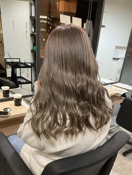 ラフ 難波店(LAFF) #黒髪#ボブルフ#ネビージュ#小顔#ワンレン