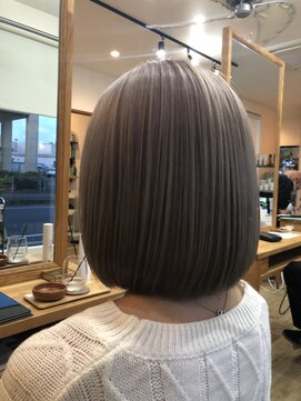 アナヘアー(ANNAHAIR) ハイトーンボブ