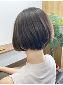 【白髪染め可】丸みボリュームショート ビフォアー＆アフター