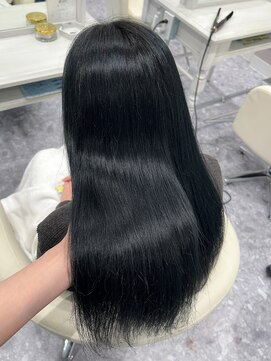 ナビ 金沢駅前店(navi) *ブルーブラック*(髪質改善/艶カラー/縮毛矯正)