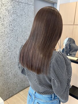 ビームズ ヘアー ブラン(Bee ms HAIR Blanc+) ツヤ髪　ブリーチなしベージュカラー　ストレートロングヘアー