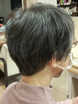 ヘアークリアー 春日部 大人可愛い生え癖に合わせたミセスショートカット/30代40代50代