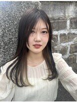 スリーヌーン(THREE noon)&nbsp;レイヤーカット　インナーカラー　イヤリングカラー