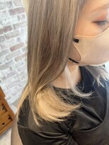 ルララドゥ 透け感グレージュ