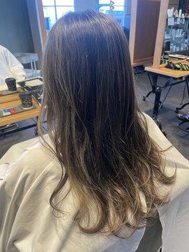 ムード マグ レーベル 南松本(MOOD Mag Label) 30代40代白髪ぼかしハイライト×ナチュラル透明感アッシュカラー