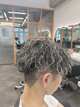 エイト 立川店(EIGHT) ☆ハイライト×ミックスパーマ☆