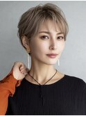 白髪ぼかしショート40代50代60代ベージュ