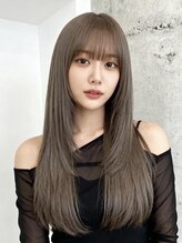 エイチ 大阪梅田(H) 外ハネボブ前下がりボブレイヤーボブミルクティーグレージュ髪型