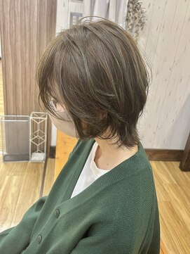 ララ(LALA) ミディアムウルフ、オリーブベージュ