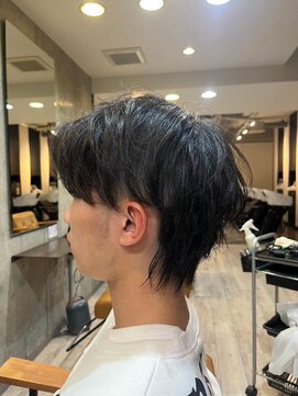 ツーブロック爽やか黒髪メンズヘア刈り上げショート20代30代40代