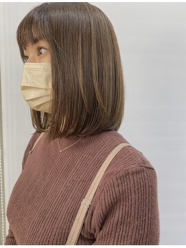 イリー 代官山(ILY) テラコッタ/インナーハイライト/ミニウルフ/代官山