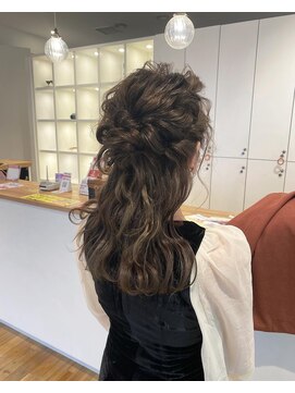 ルッツ(Lutz. hair design) hair arrange