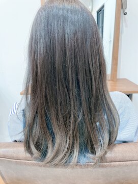 ホウナンミッデイ(方南Midday) インナーカラー　ブルー