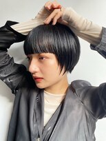 ビコ(bico)&nbsp;ブルーブラック×ワイドバング×顔まわりレイヤー