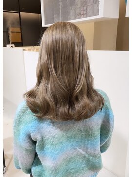 ライリー(riley) ミルキーベージュ