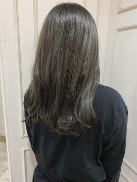 クロップ エス 湘南辻堂(crop es) cropes辻堂谷川 モノトーンアッシュ