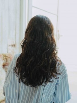 ルシードスタイルアンディアーモ(LUCIDO STYLE andiamo) コテ巻きパーマ/レイヤーカット/韓国/ミディアム/前髪