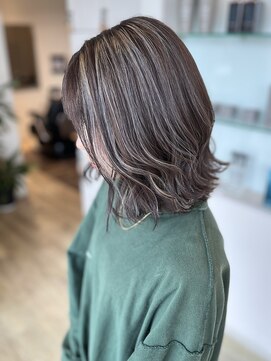 ルシードスタイル　ムースユイット(LUCIDO STYLE mousse8) 【カット＆カラー＆ハイライト】ハイライトカラー☆