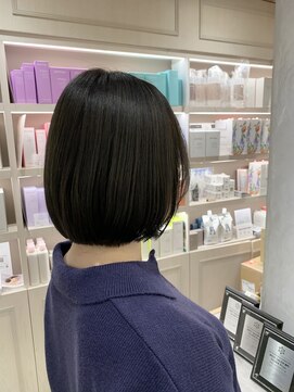 アマニ ヘアー ホスピタル(AMANI. HAIR HOSPITAL) AMANI◎暗髪ボブ