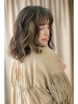 カバーヘア ブリス 志木南口駅前店(COVER HAIR bliss) 大人ハイライトリラクシーゆるふわミディTb9志木20代30代40代