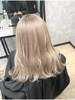 イデアル(Ideal)&nbsp;ボブ/ミニボブ/切りっぱなしボブ/外ハネ/外ハネボブ/前下がり