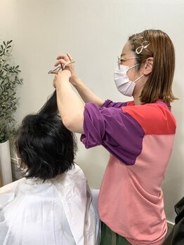 ティーズ ヘアー(T's hair)の写真/マンツーマン対応でゆっくりとサロンTimeを過ごせる！穏やかで優しい空気が流れるオシャレなヘアサロン＊